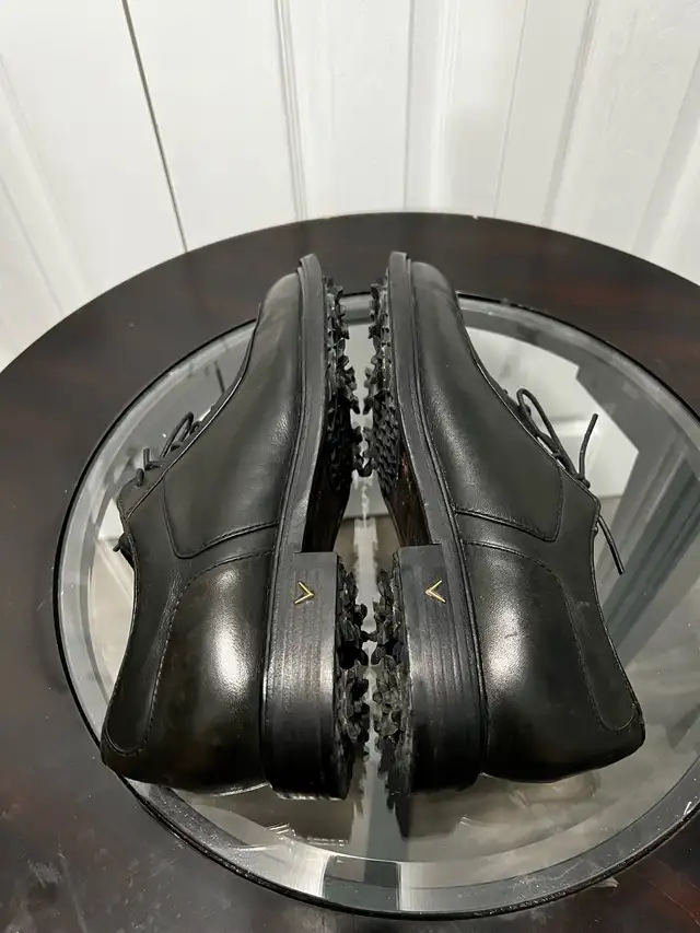 Callaway Tour Men's Sz 9 Lace Up Black Leather Golf Shoes in Men's Shoes in Cape Breton - Image 9