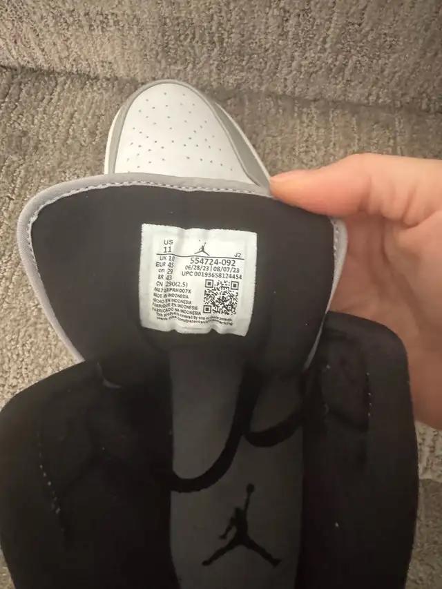 Men’s Nike Shoes US size 11 in Men's Shoes in Oshawa / Durham Region - Image 4
