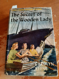 VINTAGE NANCY DREW WITH DUST JACKET SECRET WOODEN LADY