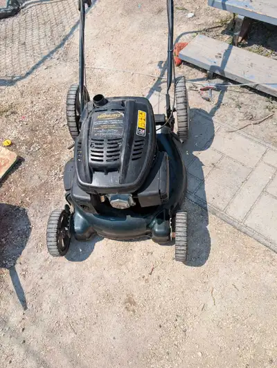 21 inch Gas Lawn Mower $100 204-298-8651, View more