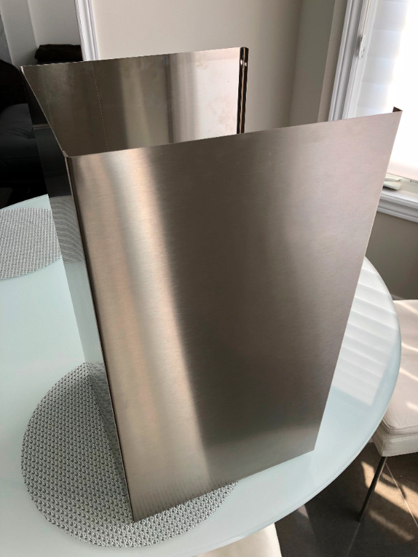 Stainless Steel Hood Duct Cover in Other in Markham / York Region - Image 3
