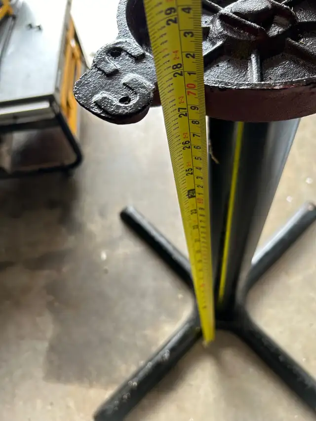 Table stand in Other Tables in Bedford - Image 4