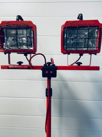 Commercial Electric Halogen Tripod Work Lamp. 