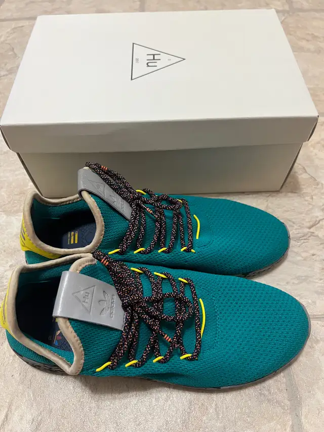 ADIDAS PW TENNIS HU #CQ1872 Size 9 Men’s Shoes Pharrell Williams in Men's Shoes in St. Catharines - Image 6