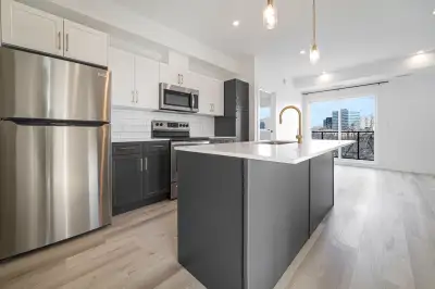 3 Bedroom Apartment For Rent Available for August 1st!