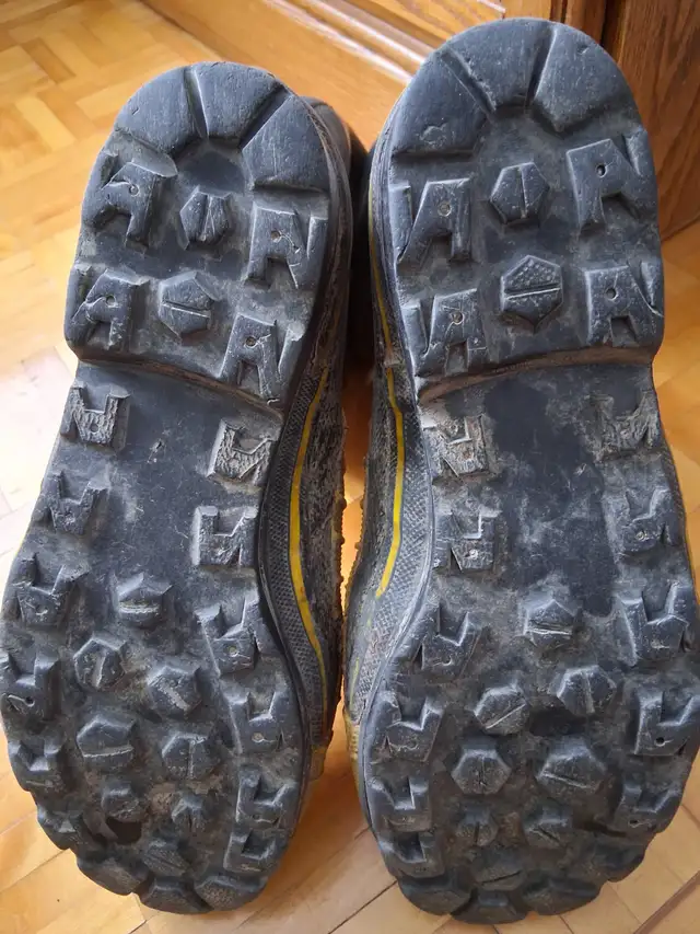 Bottes de travail sécuritaires  pour homme in Men's Shoes in City of Montréal - Image 6