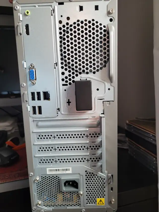 Computer 4 Sale in Desktop Computers in Edmonton - Image 5