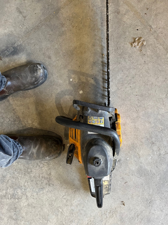 Chain saw  in Power Tools in Sault Ste. Marie - Image 2