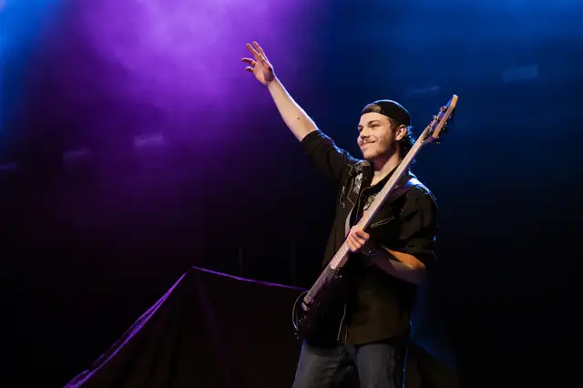 Bass Lessons63611972252803121