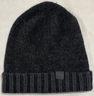Unisex Bench beanie. Asking $20.00 or best offer.