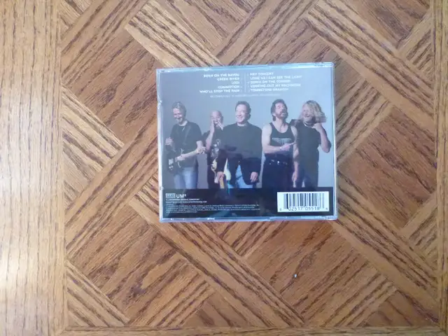 The Millenium Collection Best Of Revisted – CCR   mint  $2.0062863730716931121