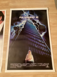 Scary Original 27 x 40/41” poster from the movie POLTERGEIST 3