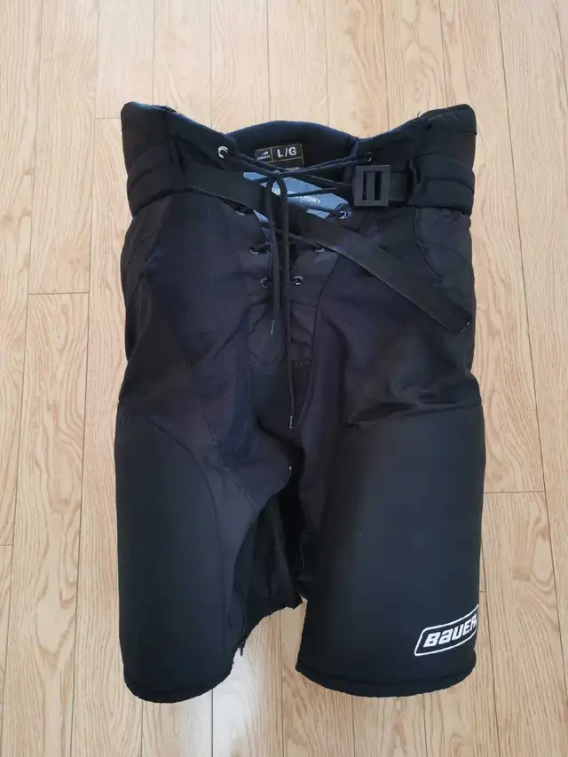 Hockey pants  - for senior teens in Hockey in City of Toronto - Image 2