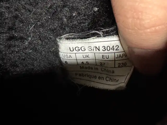 Jimmy Choo UGG boots 2010 in Women's - Shoes in Markham / York Region - Image 7