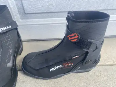 Alpina Outlander 42 (EU) Cross-Country mens Ski Boots, View more
