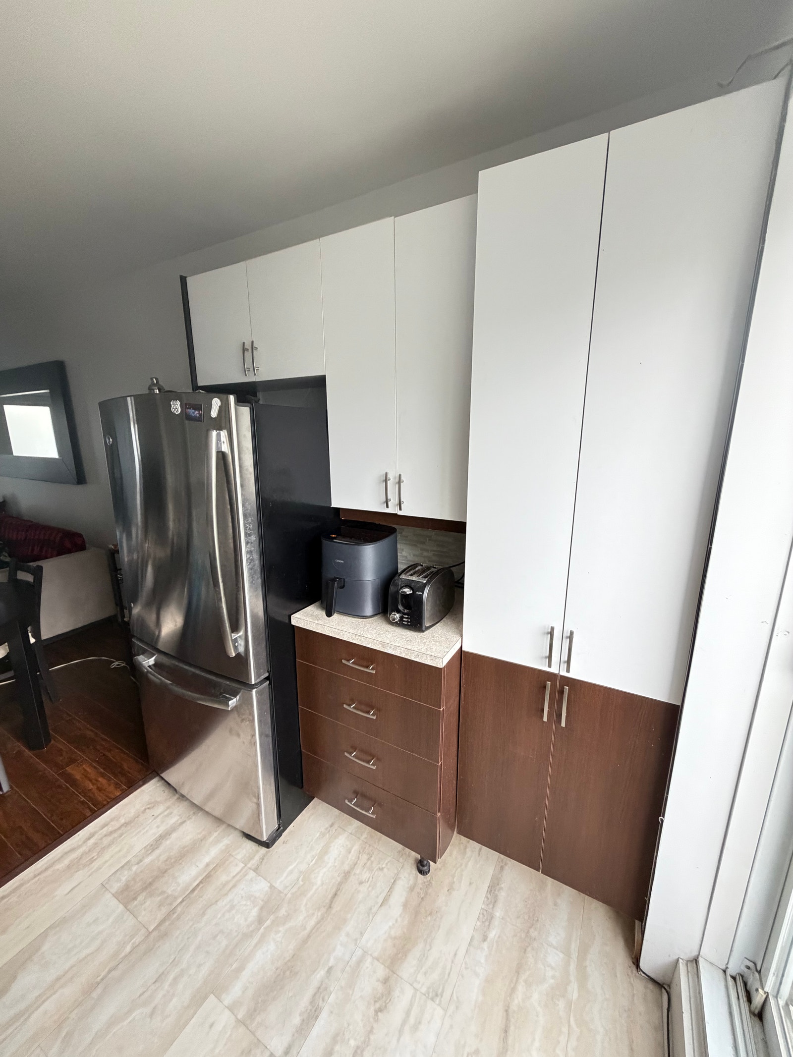 St-Henri. Furnished renovated 2 bedroom upper plex.Aug/Sept 2026 — photo 2