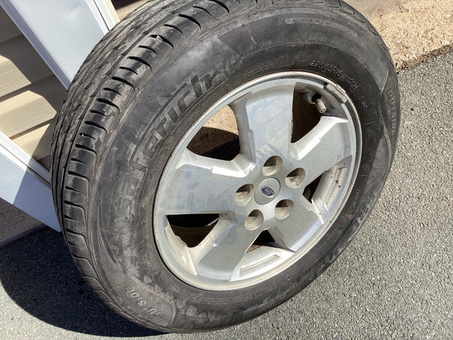 For sale: Four 225 65 16 all season tires on Escape rims in Tires & Rims in Annapolis Valley - Image 2