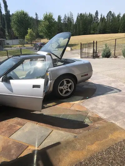 1996 Corvette Collectors Edition Lt4,350hp, 5 speed auto, Sebring Silver,170000,new tires at 147000,...