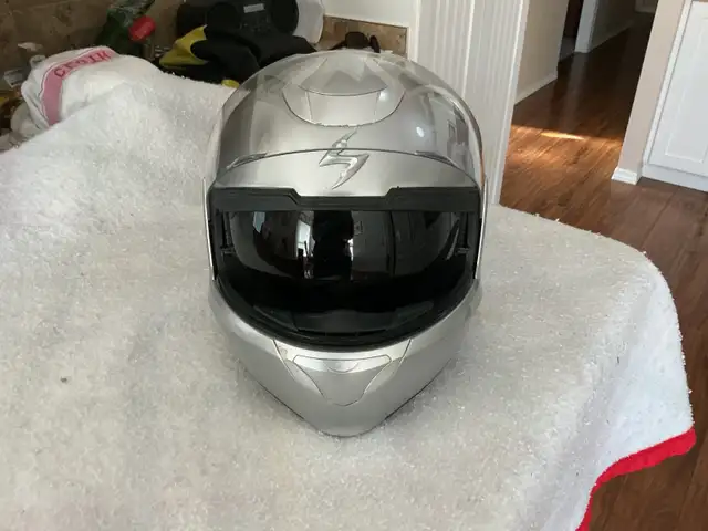 Motorcycle helmet in Other in Nelson - Image 2