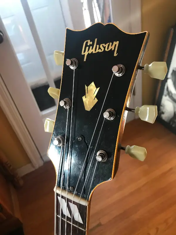 1951 Gibson ES 300 Archtop Guitar $8000 in Guitars in Edmonton - Image 3