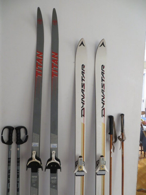 bottes et skis Alpins dans Ski  à Lanaudière - Image 2