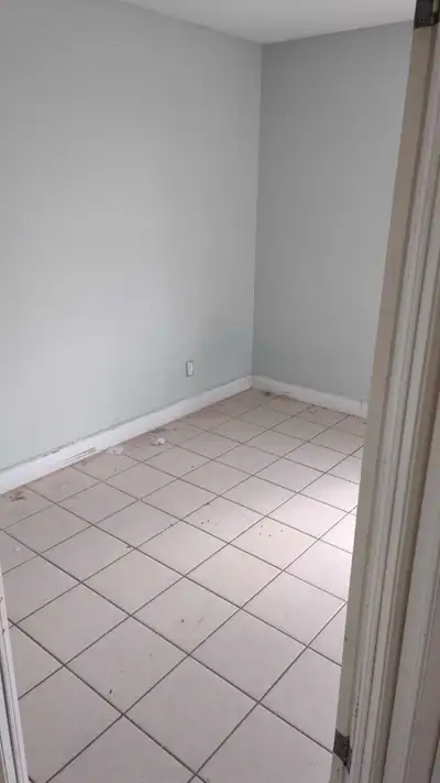 room for rent ( students only)