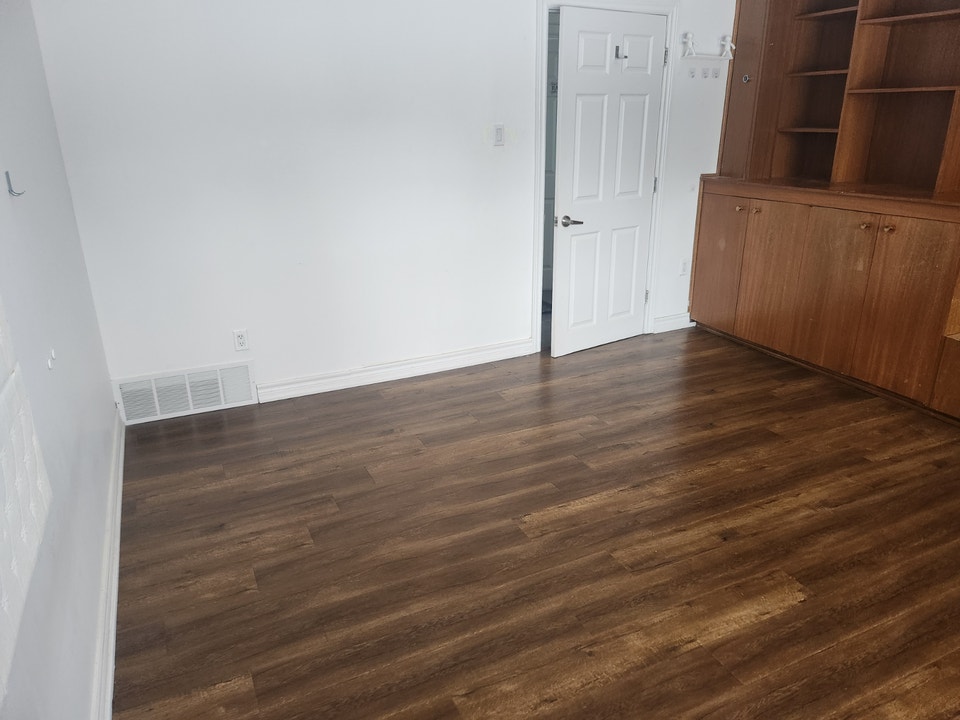 One bedroom with private washroom and separate entrance - LT 2