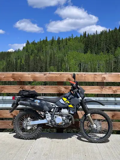 2021 Suzuki drz 400, $5900 obo
