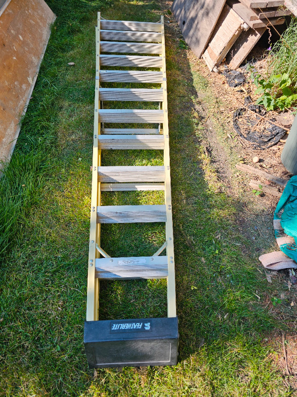 12ft Fibreglass Featherlite Grade 1 Step Ladder Ladders & Scaffolding