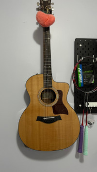 Taylor guitar 214ce Plus