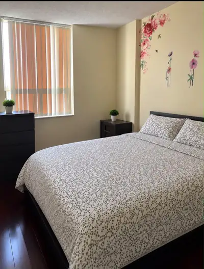 ROOM FOR RENT – AVAILABLE NOVEMBER 1ST ✨ $1,000/month – Ideal for 2 Girls Sharing Looking for female...