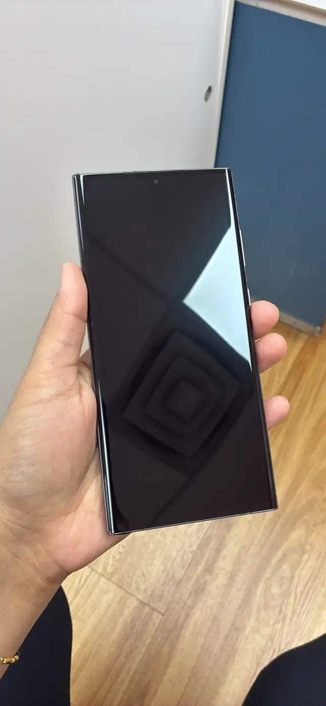 Samsung S23 Ultra 256GB black in Cell Phones in Mississauga / Peel Region - Image 3