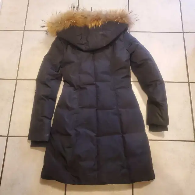 Rudsak Down Parka Ateliernoir Coat Jacket With Fur Hood in Women's - Tops & Outerwear in Markham / York Region - Image 3