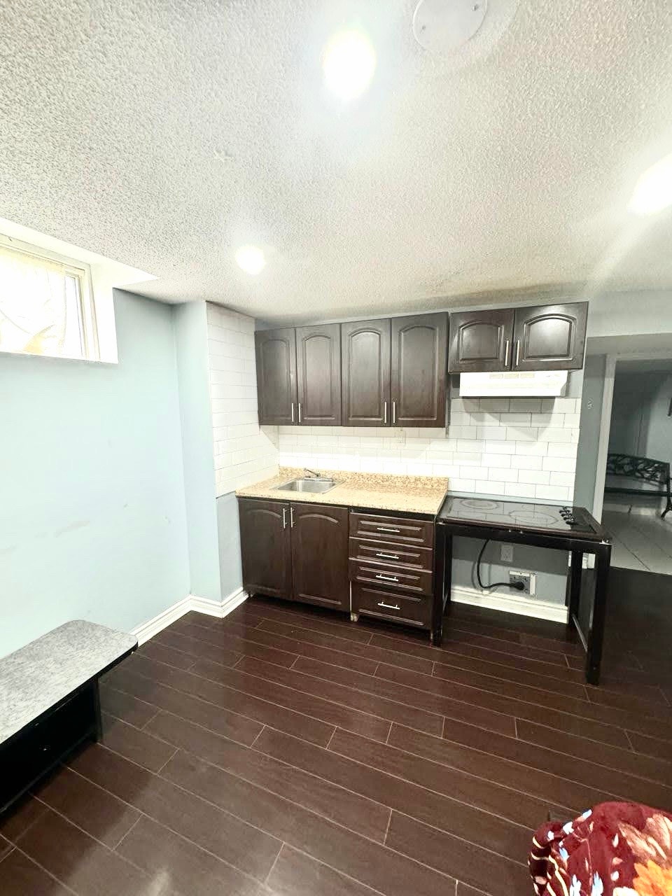 one bedroom basement available for rent 3