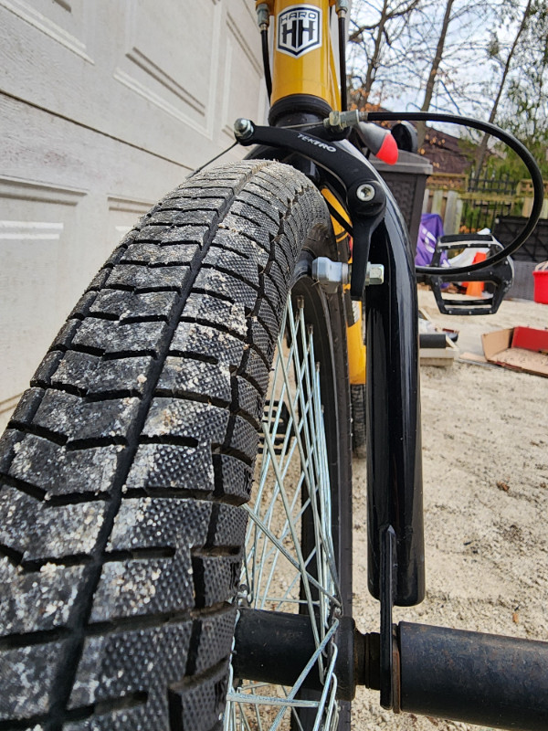 BMX Bike Haro 20'' Wheel bicycle yellow in BMX in Oakville / Halton Region - Image 3