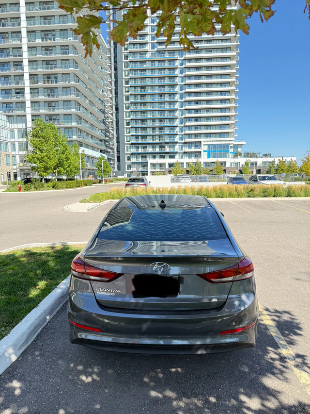 Hyundai Elantra in Cars & Trucks in Mississauga / Peel Region