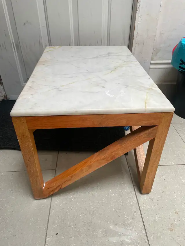 Marble Top Coffee Table with Wood Base in Coffee Tables in City of Toronto - Image 4