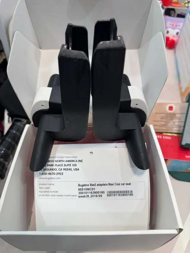 Bugaboo Bee 3 Adapters Maxi Cisi Car Seat & 4 Stroller Adapters in Strollers, Carriers & Car Seats in Markham / York Region - Image 3