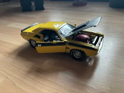1970 Vintage 1/18 Scale T/A 6 Pack Challenger, View more