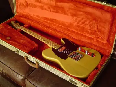 VINTAGE '82 JV SQUIER TELECASTER ELECTRIC GUITAR w/ TWEED CASE, View more