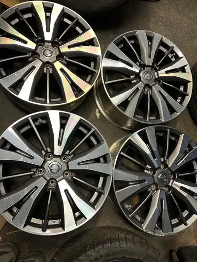 18 Inch Rims  x4  . Jantes 18 pouces presqu, View more