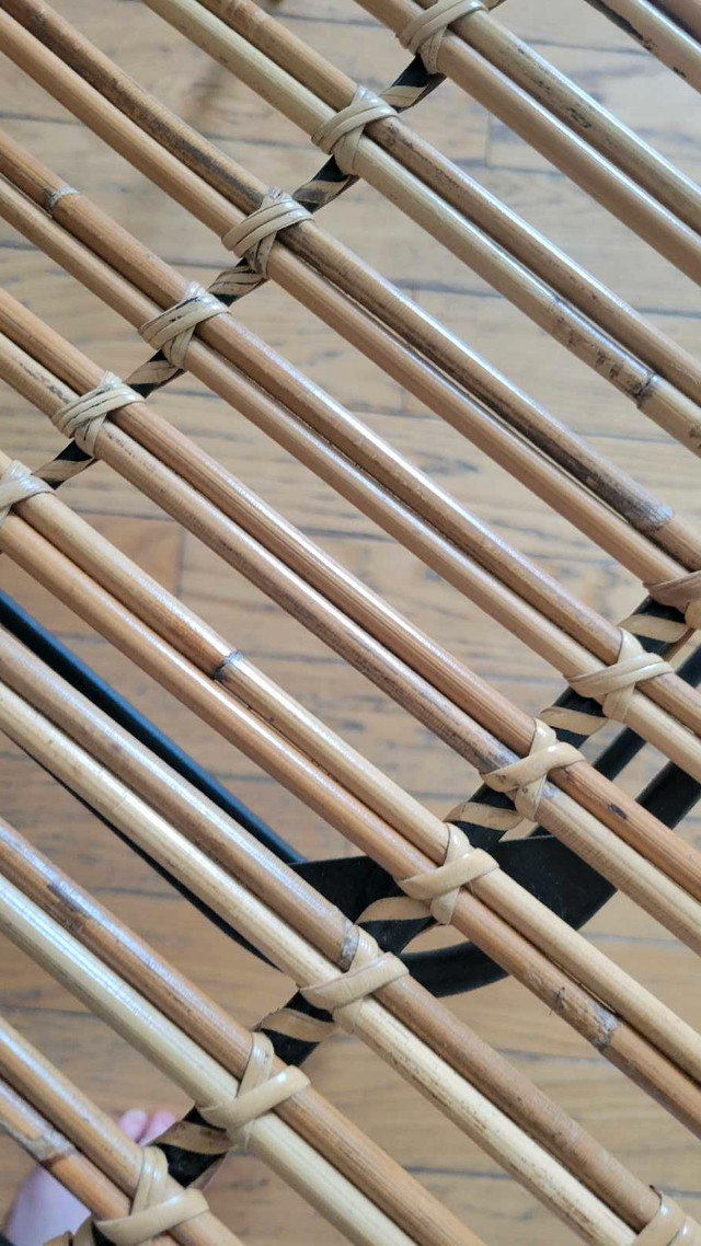 Chaise en bambou  dans Chaises, Fauteuils inclinables  à Lanaudière - Image 4