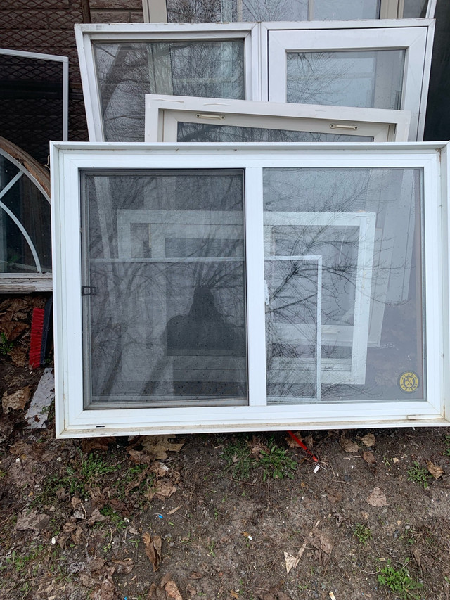 Med slidder windows for sale 5 in Windows, Doors & Trim in Belleville - Image 4
