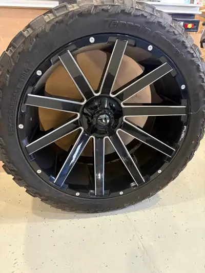set of 4 wheels and tires. 2 tires will need replacement. Size 24X12, -44mm Exterior finish GLOSS BL...