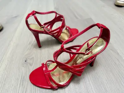Women’s size 6 Red Ralph Lauren high heel shoes, View more