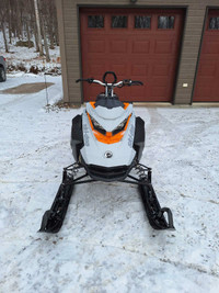 Ski doo summit sp 2022