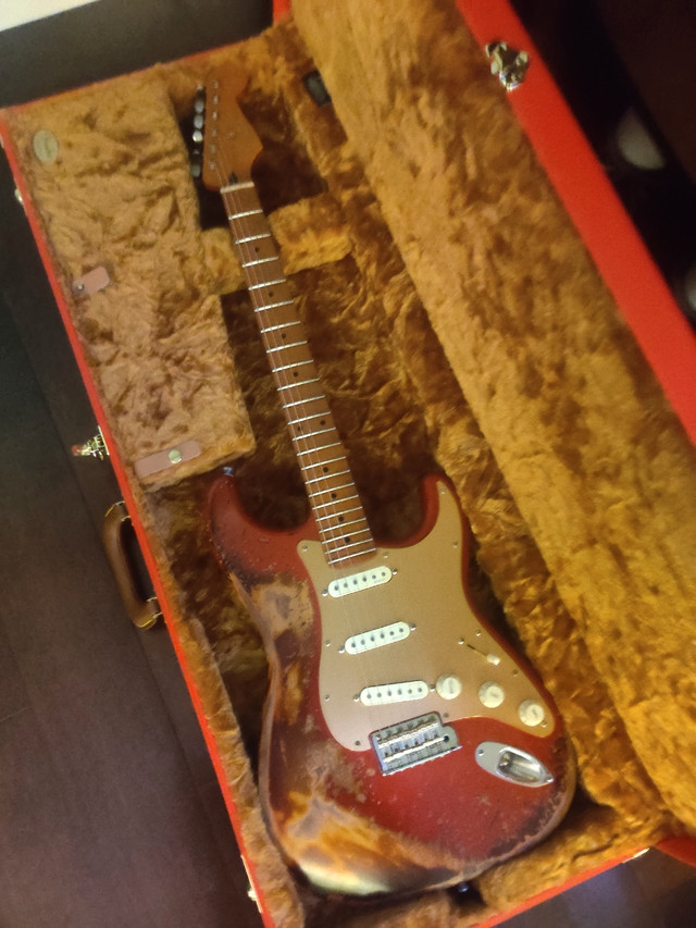 Custom Fender Stratocaster Heavy Relic in Guitars in Delta/Surrey/Langley