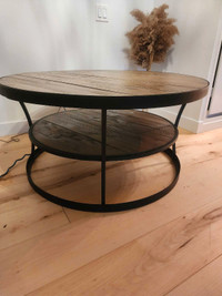 Wooden coffee table 