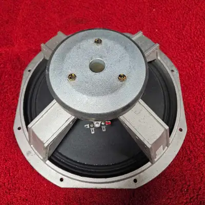 Peavey 15 Inches 4 Ohm Speaker, View more