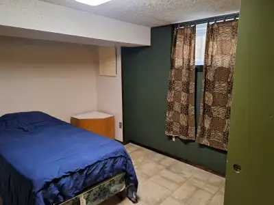 laundry , internet, air conditioning ,private space,